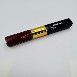Chanel Le Rouge Duo Ultra Tenue 180 Passionate Red